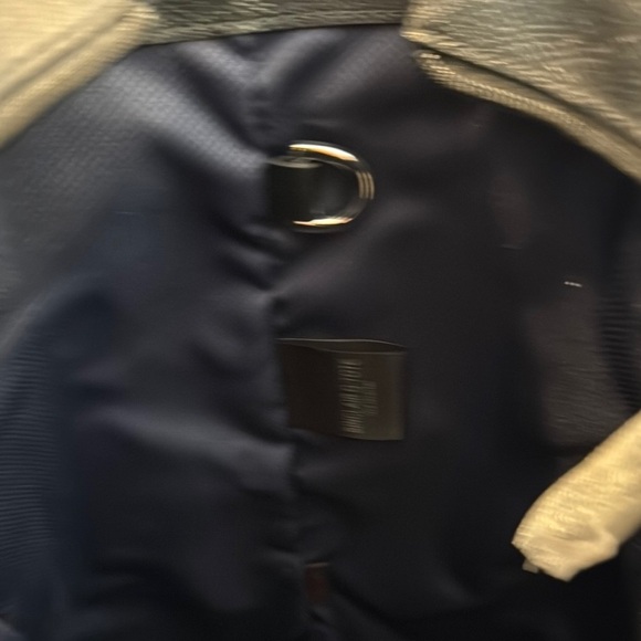 Tumi Sinclair Q Black Tote Bag with Sleek Design - Picture 12 of 14